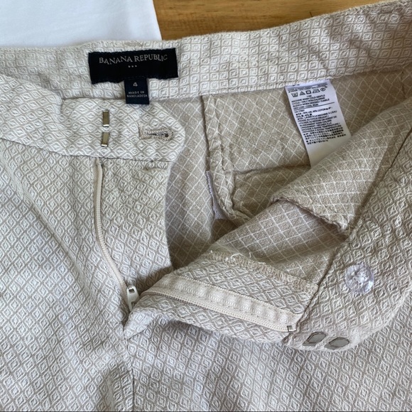 Banana Republic Pants - BANANA REPUBLIC Tailored Flax Linen Chino Short 6